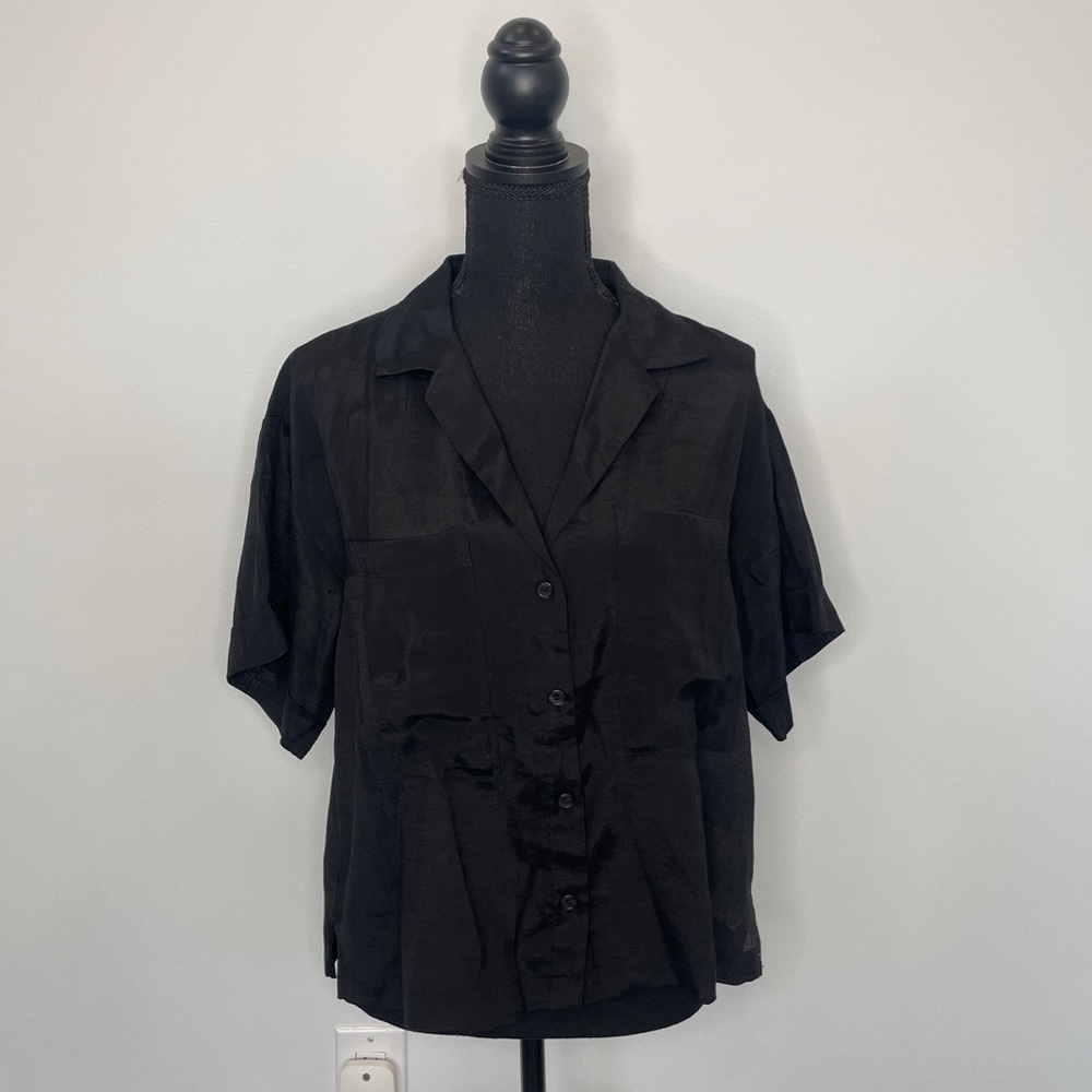 Banana Republic Black Sheer Boxy Crop Short Sleeve Blouse